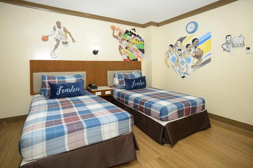 The Golden Pine Hotel Baguio City Екстериор снимка