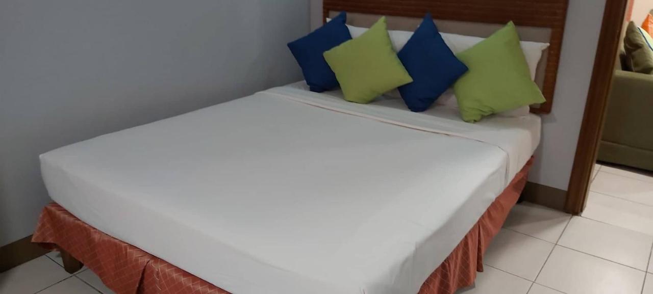 The Golden Pine Hotel Baguio City Екстериор снимка