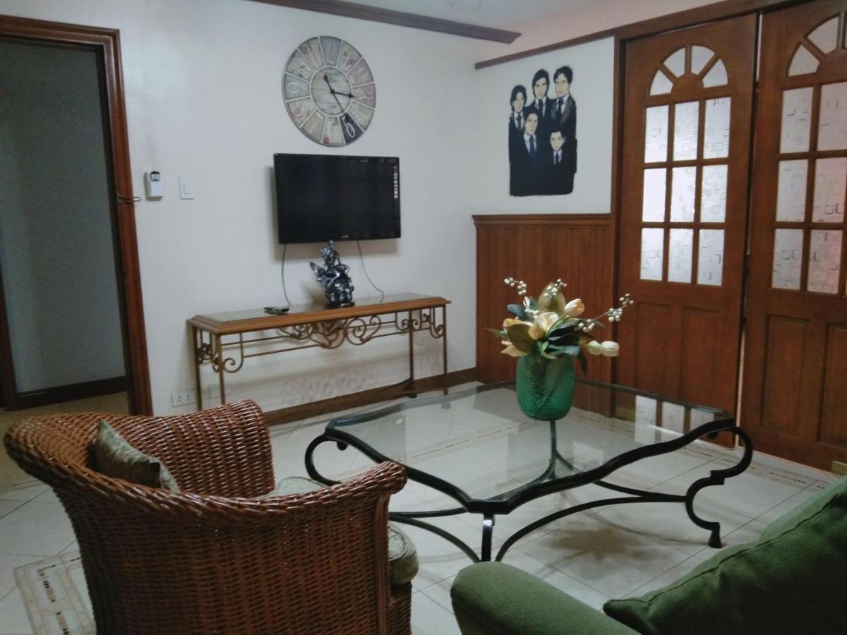 The Golden Pine Hotel Baguio City Екстериор снимка