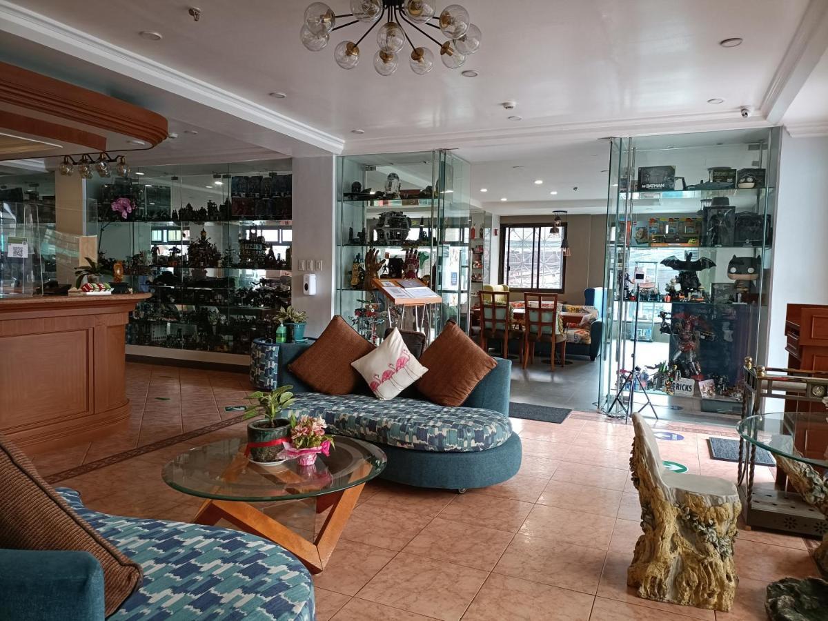 The Golden Pine Hotel Baguio City Екстериор снимка