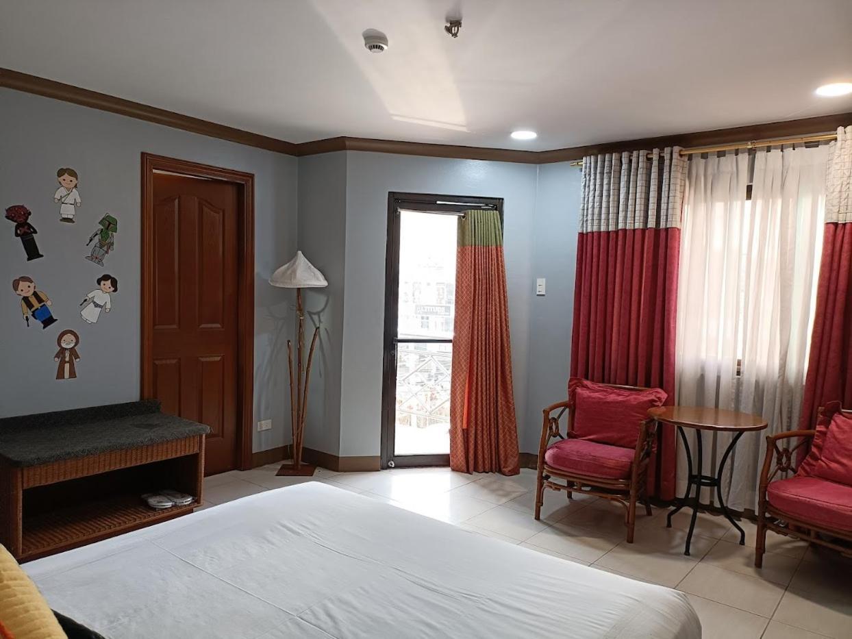The Golden Pine Hotel Baguio City Екстериор снимка