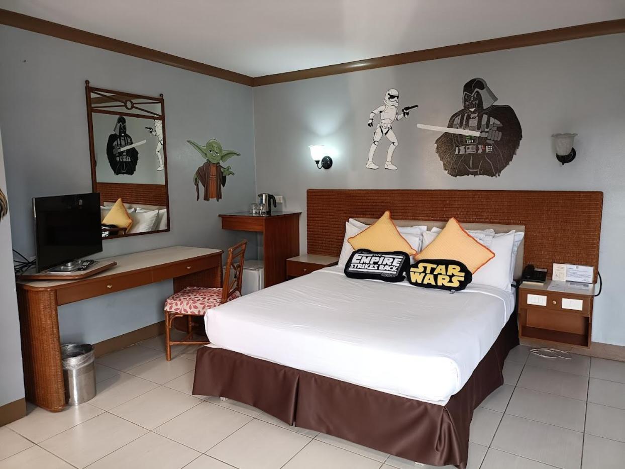 The Golden Pine Hotel Baguio City Екстериор снимка